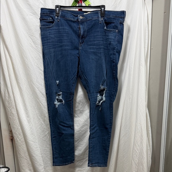 Levi's Denim - Levi's Women's Distressed Skinny Jeans in Deep Blue